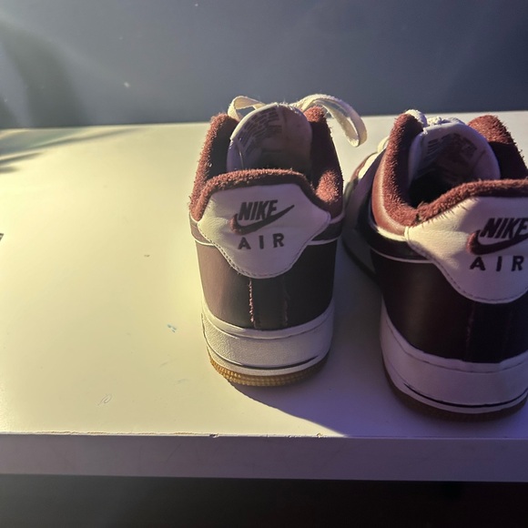 Nike Air Force 1 '07 LV8 'College Pack Maroon - Picture 2 of 5